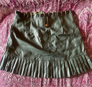 Falda Zara Piel Sintética Verde Talla 42