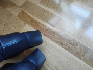 Botines Wonders Piel Plataforma Negros