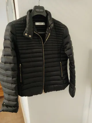 Chaqueta acolchada Mango negra