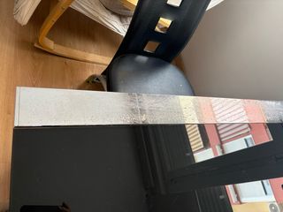 Mesa de comedor cristal y metal y 6 sillas