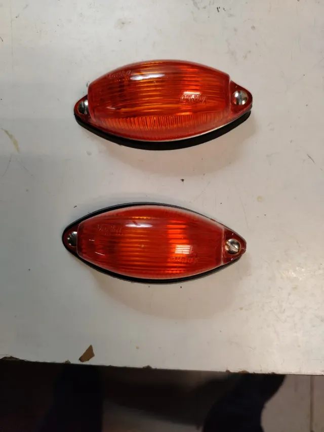 2 Pilotos Aleta Yorka Naranja