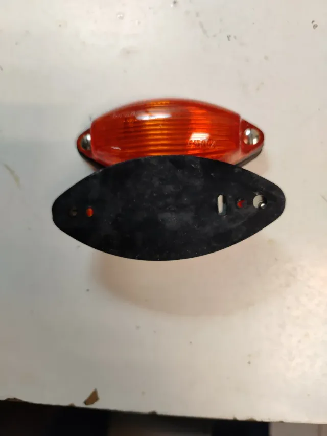 2 Pilotos Aleta Yorka Naranja