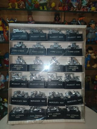 EXPOSITOR COMPLETO SACAPUNTAS COCHES VINTAGE