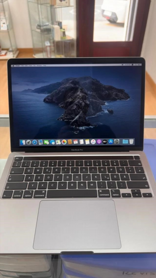 MacBook Pro 2020 256GB Plata