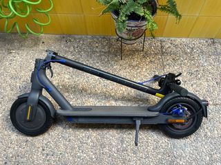 Patinete Eléctrico Xiaomi Mi Scooter 3