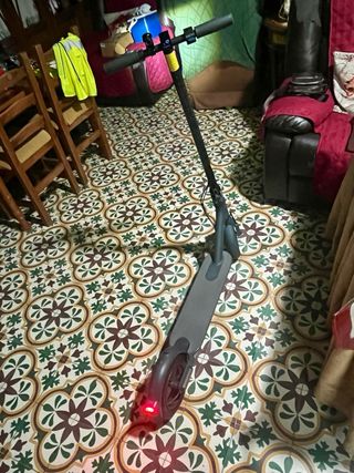 Patinete Eléctrico Xiaomi Mi Scooter 3