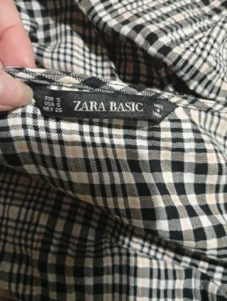 Blusón Zara Cuadros Blanco y Negro
