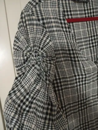 Blusón Zara Cuadros Blanco y Negro