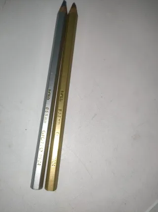 Coppia matite Giotto oro e argento