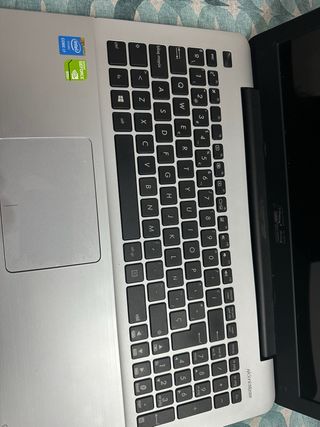 Portátil Asus Intel Core i7 NVIDIA GeForce