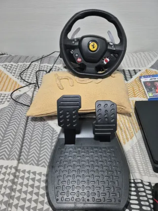 Pacchetto PS4 Slim Nero + Volante F1 + Gioco F1