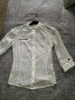 Camisa blanca detalle raso