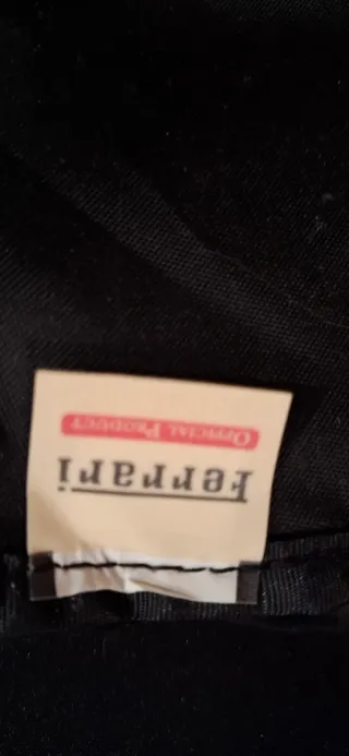 Mochila Ferrari Gear Roja Semirrígida colección.