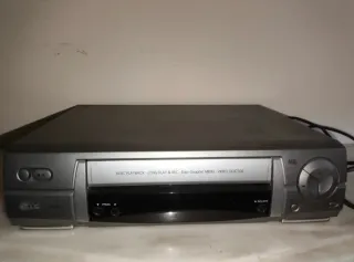 Reproductor VHS LG.