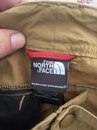 Pantalón The North Face Beige Montaña