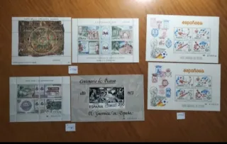 79 HOJAS BLOQUE DE VARIOS AÑOS