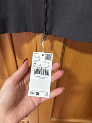 Chaqueta gris rayas cremallera nueva