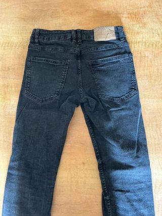 Pantalones vaqueros desgastados talla 34