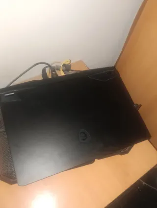 Portátil Gaming MSI GP76 Leopard