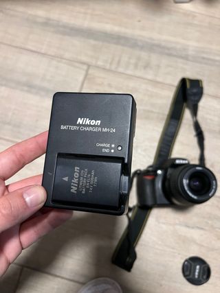 Cámara Nikon D3100 Negra