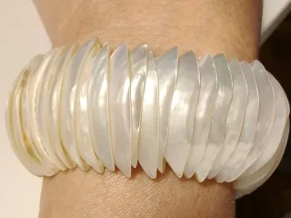 Pulsera de conchas de Nácar