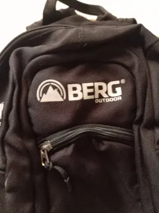Mochila Berg Outdoors Negra