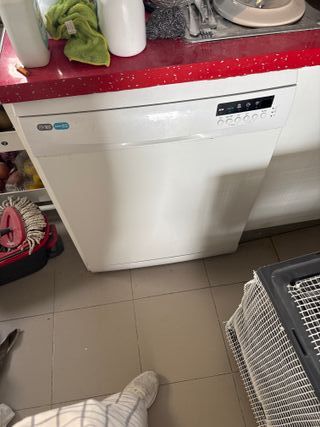 Lavavajillas Zanussi - 1 año de uso