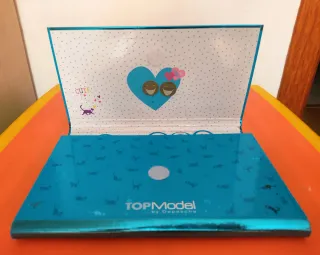 Cartella Top Model con design di gatti