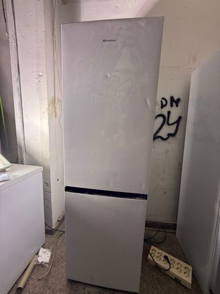 Nevera blanca para casa