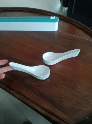 Supporto per pellicola e cucchiai da aperitivo