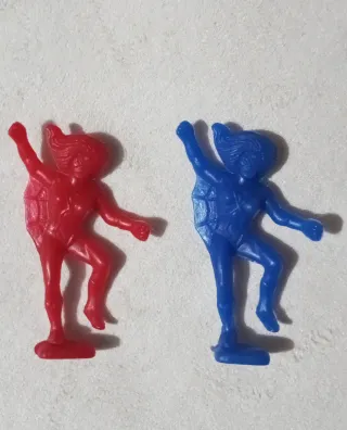 Figuras Superhéroes Marvel Dunkin 80s