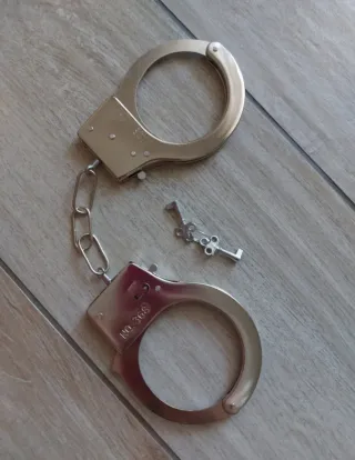 Manette giocattolo nuove impacchettate