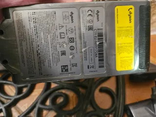 Aspirapolvere Dyson V11 Absolute per parti