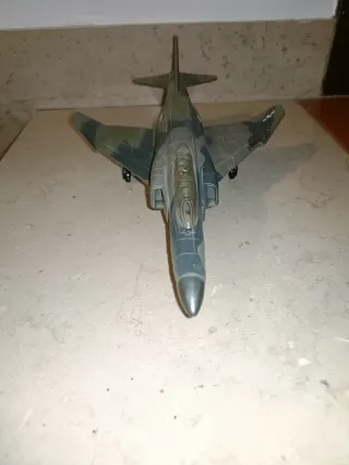Modello Aereo McDonnell-Douglas F-4 Phantom II
