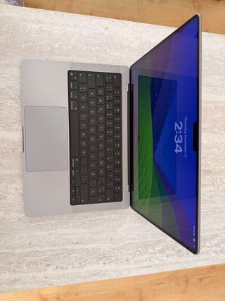 MacBook Pro 14" M1 Pro 32GB GPU 16 núcleos