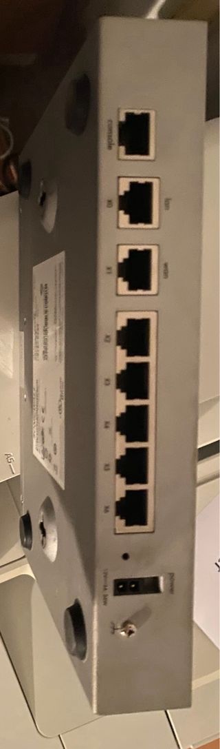Firewall Sonicwall NSA 220