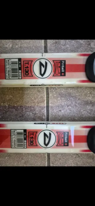 Esquís T130 con botas y bastones para niños