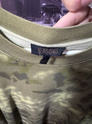 Camiseta verde militar tie-dye