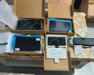 Lote 4 Pantallas Ordenador + 1 Batería