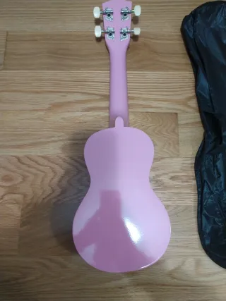 Ukelele rosa