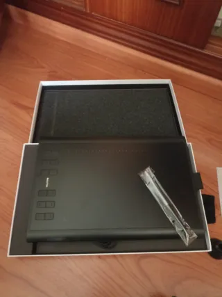 Tableta Gráfica Huion Inspiroy H1060P