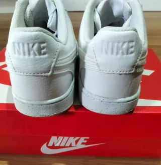 Zapatillas Nike Court Vision Low Blancas Talla 38