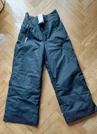 Pantalón sci infantile Decathlon 6 anni. Nuovo