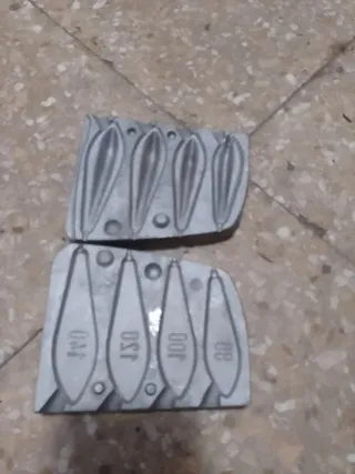 Molde para plomos de pesca