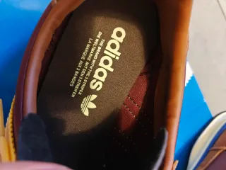 Adidas SL72 Marrón y Amarillo