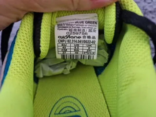 Zapatillas de clavos para atletismo