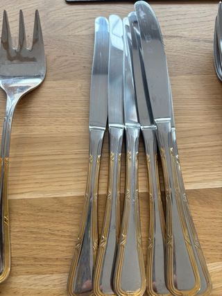 Eleganza in tavola: posate per feste