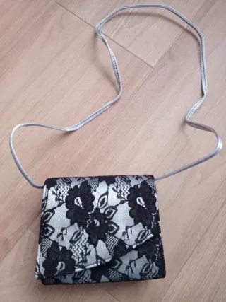 Bolso de fiesta plateado y negro