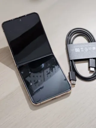 Samsung Z Flip4 128GB Rosa