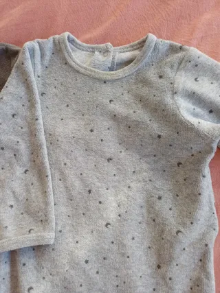 Lote 3 pijamas terciopelo Vertbaudet 12 /18 meses